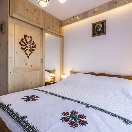 Appartement Taternik 3 *